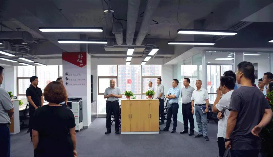 臥龍電驅(qū)中國(guó)銷(xiāo)售總部西北辦公中心正式啟用(圖6)