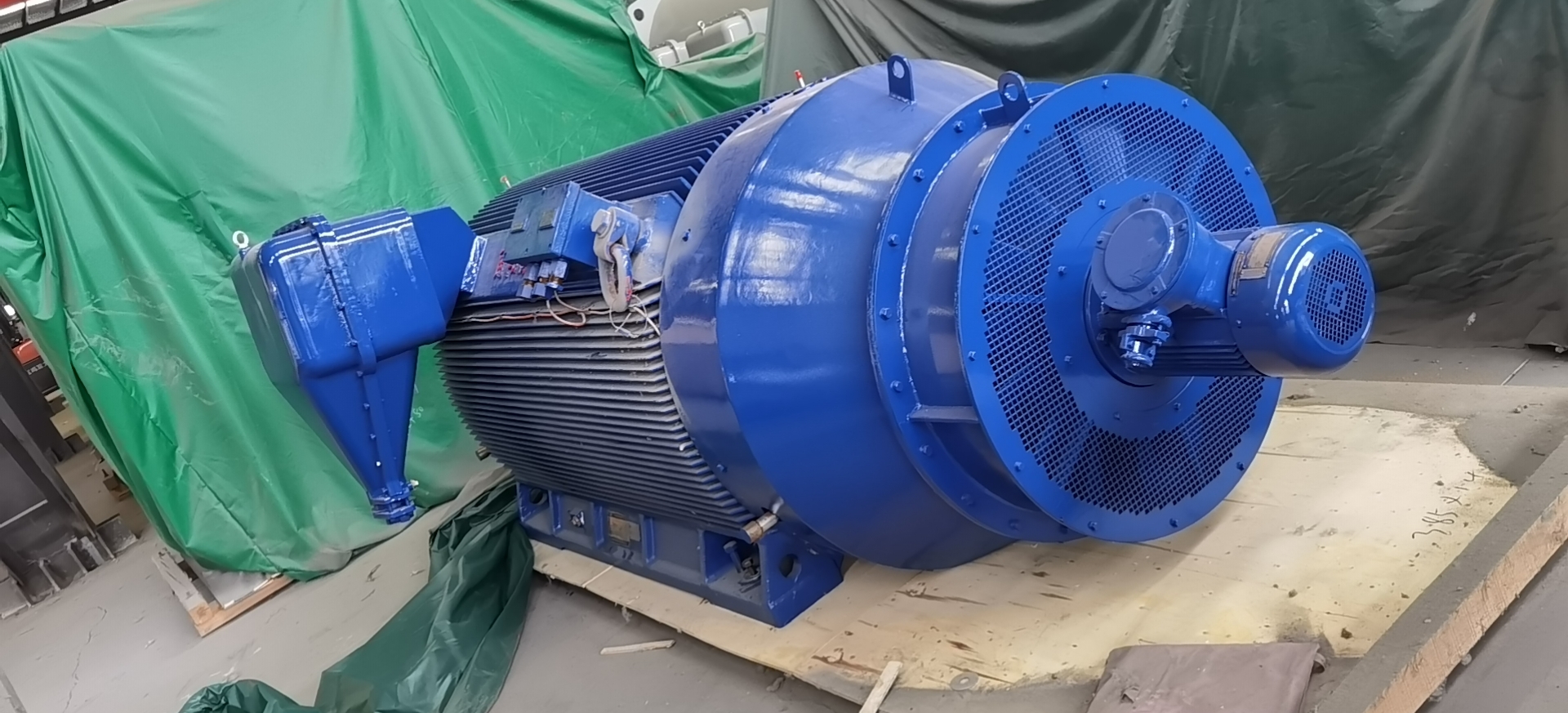 南陽(yáng)礦用高壓防爆電機(jī)